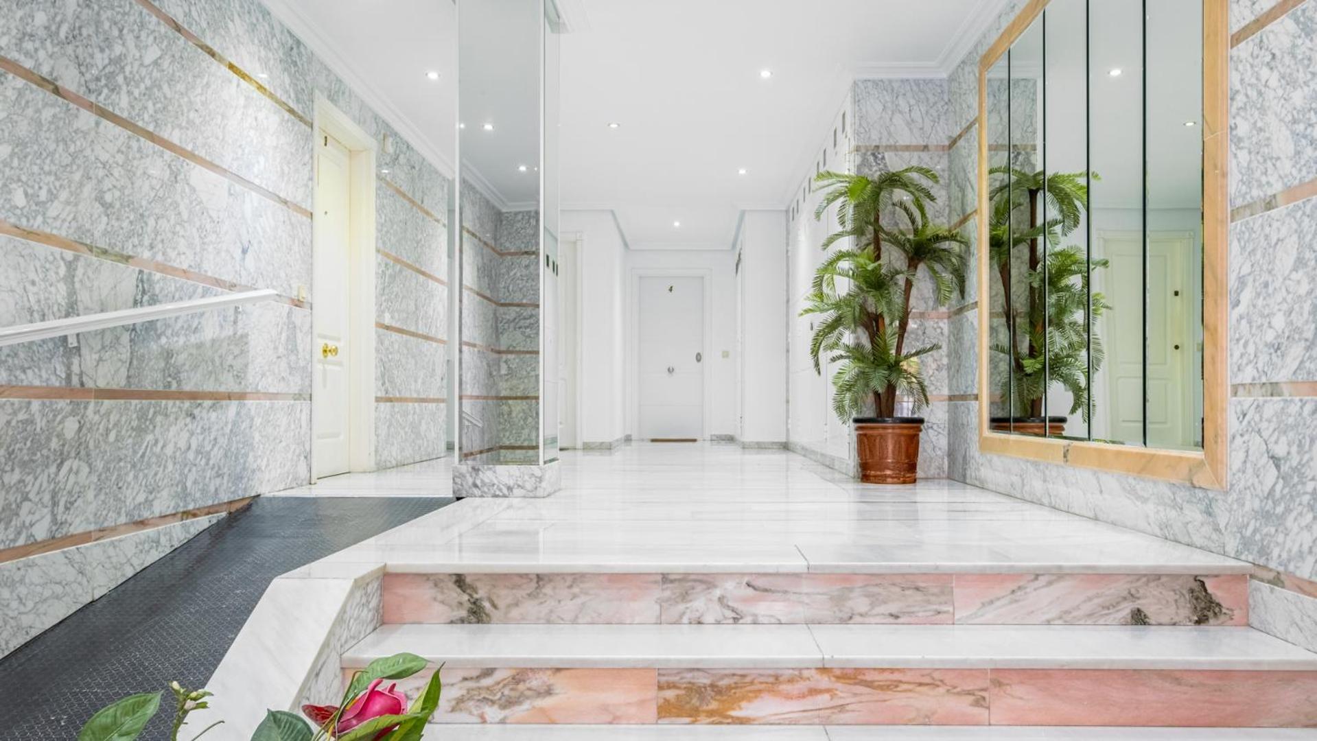 Apartamento Centrico Con Garaje Τορεβιέχα Εξωτερικό φωτογραφία
